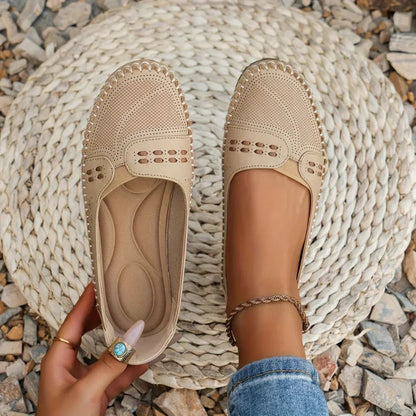 Women's orthopedic shoes