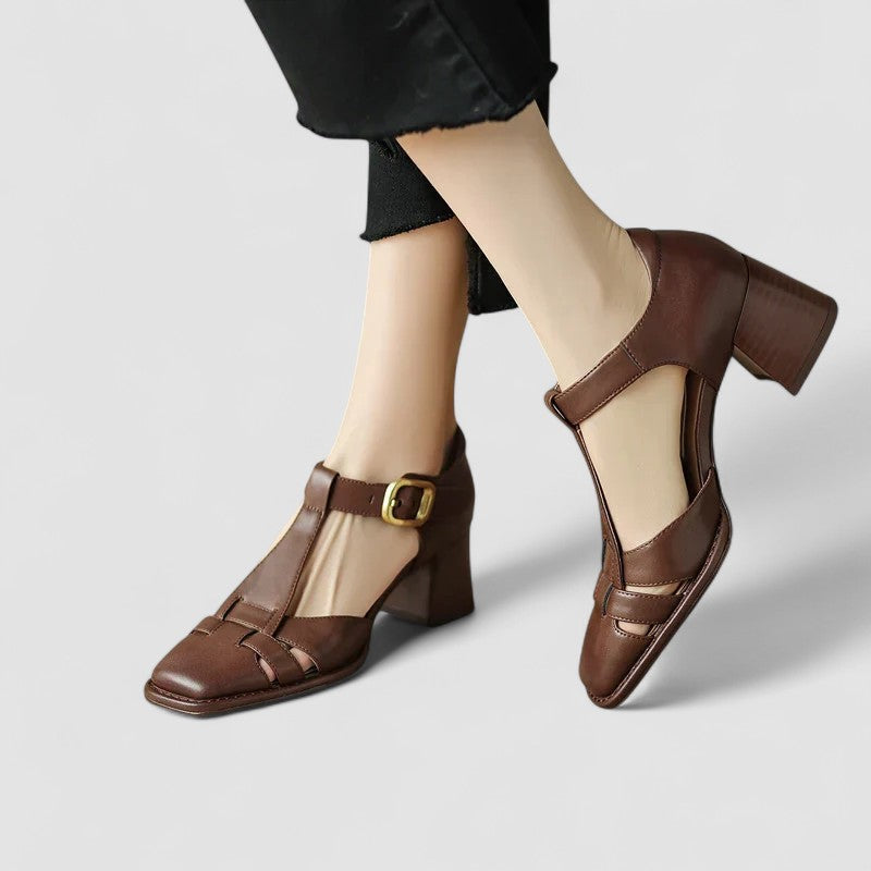 Elyxiana | Orthopedic block-heeled shoes with a T-strap