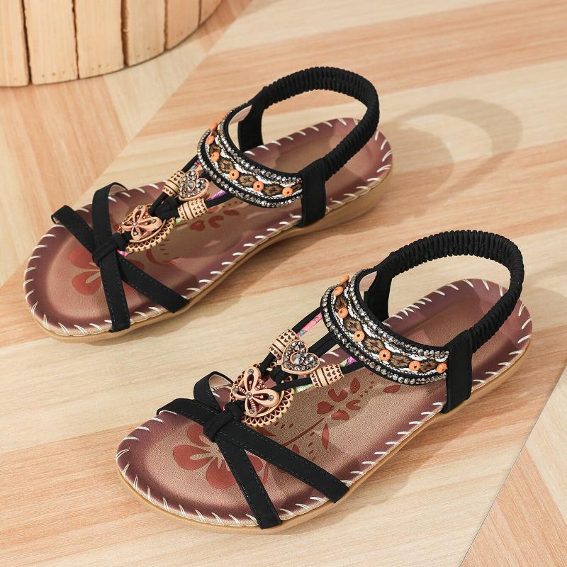 Nada | Ibiza-style Sandals, Combining Comfort and Elegance
