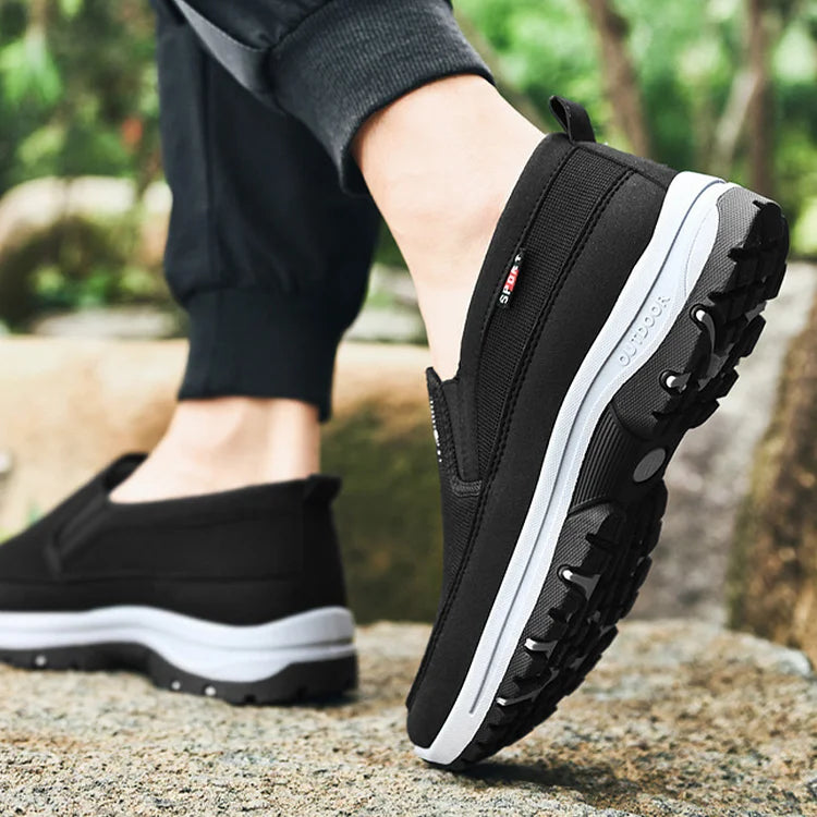 Men's comfortable and breathable walking shoes.