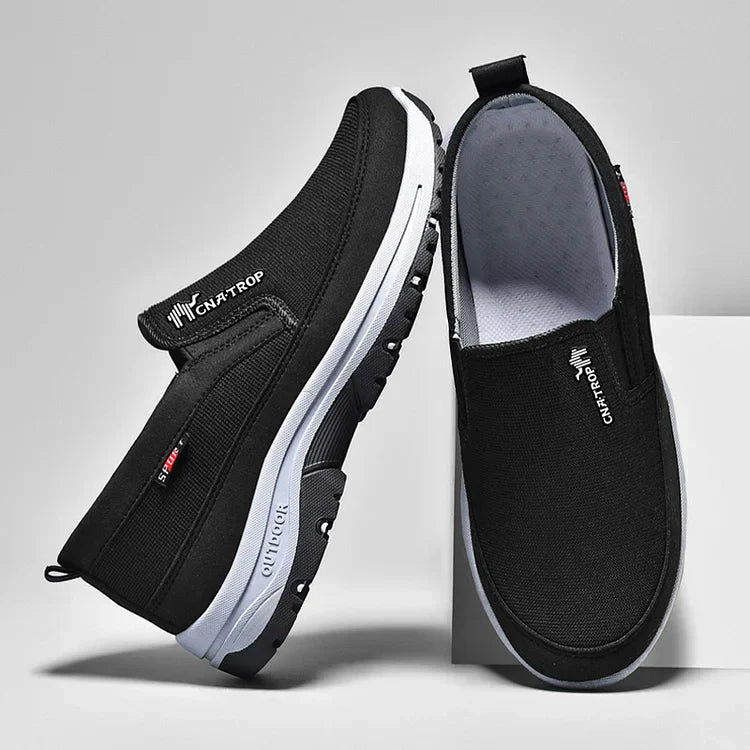 Men's comfortable and breathable walking shoes.